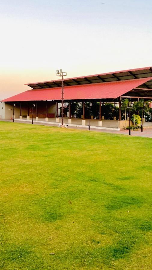 Jaidev Farms And Resort Chhindwāra 外观 照片