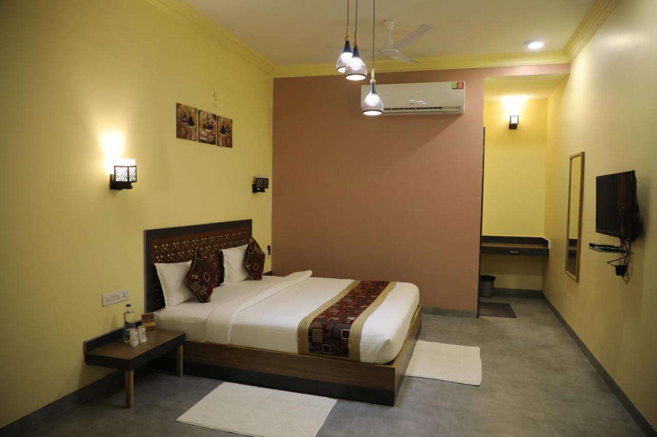 Jaidev Farms And Resort Chhindwāra 外观 照片